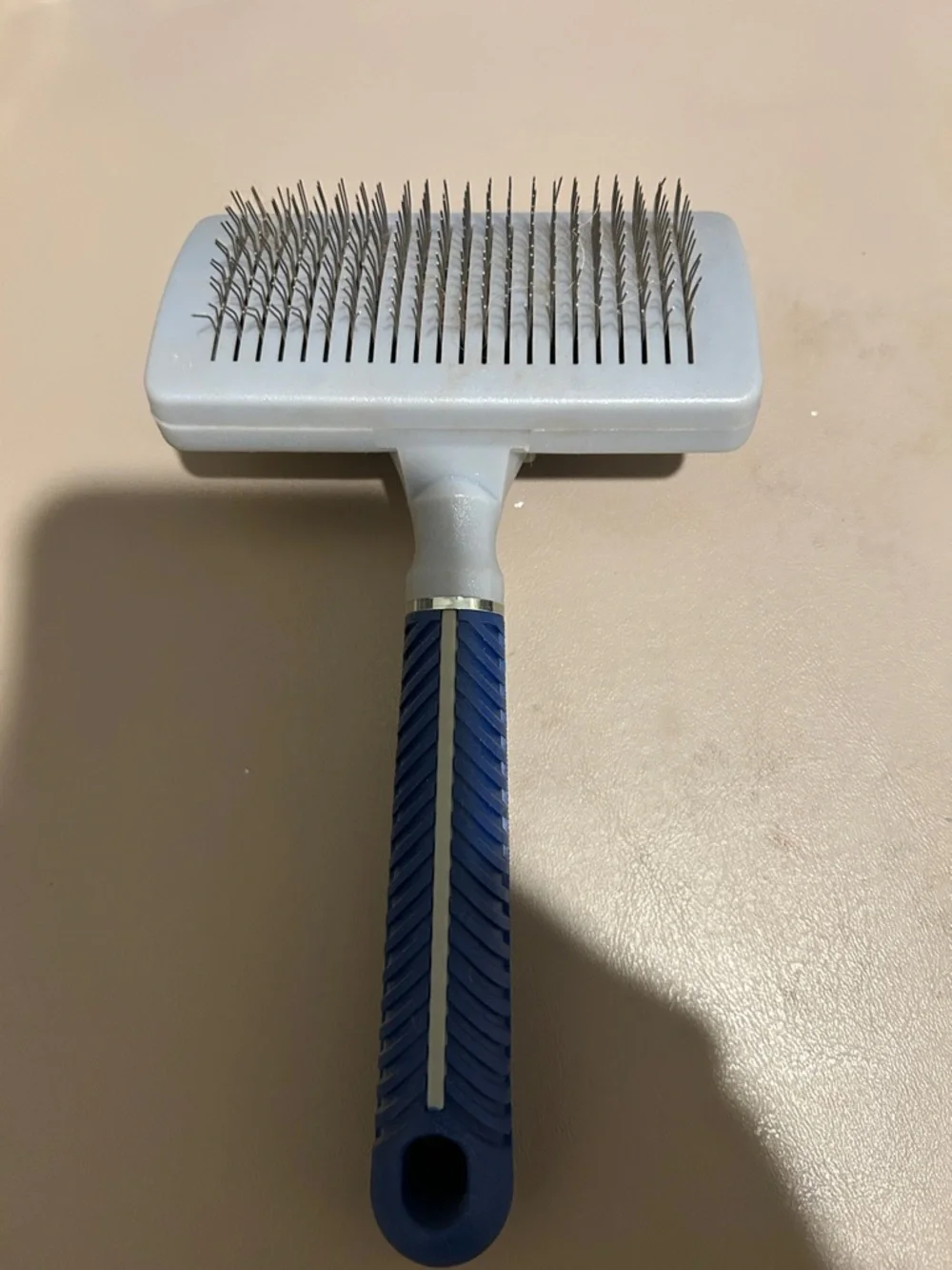 Pet Slicker Brush with Blue Handle
